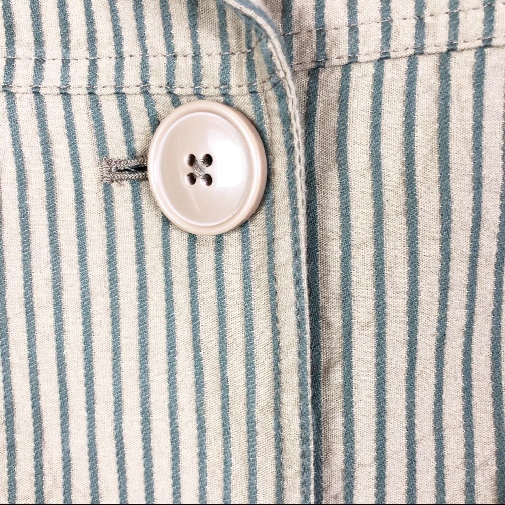 Darjoni Striped Jacket - Picture 5 of 6